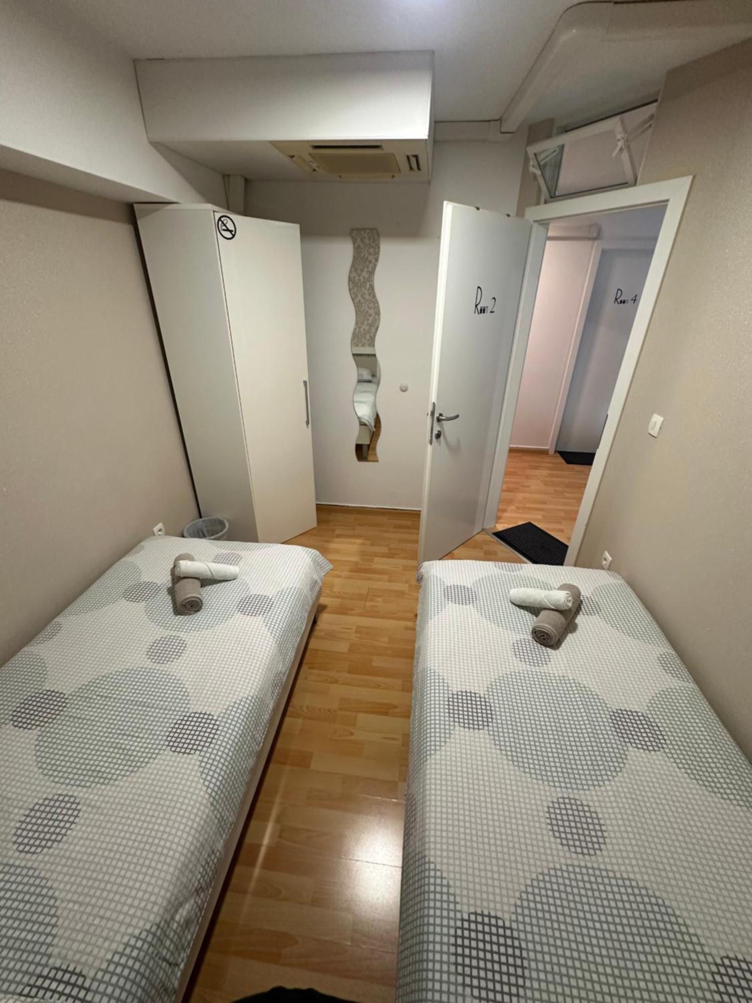 לובליאנה Granada Rooms מראה חיצוני תמונה